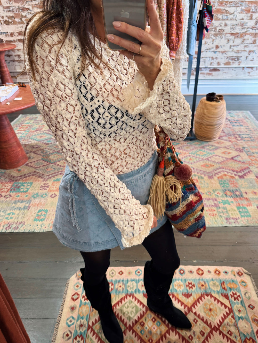 Chablis Cloque Lace Top | Boteh