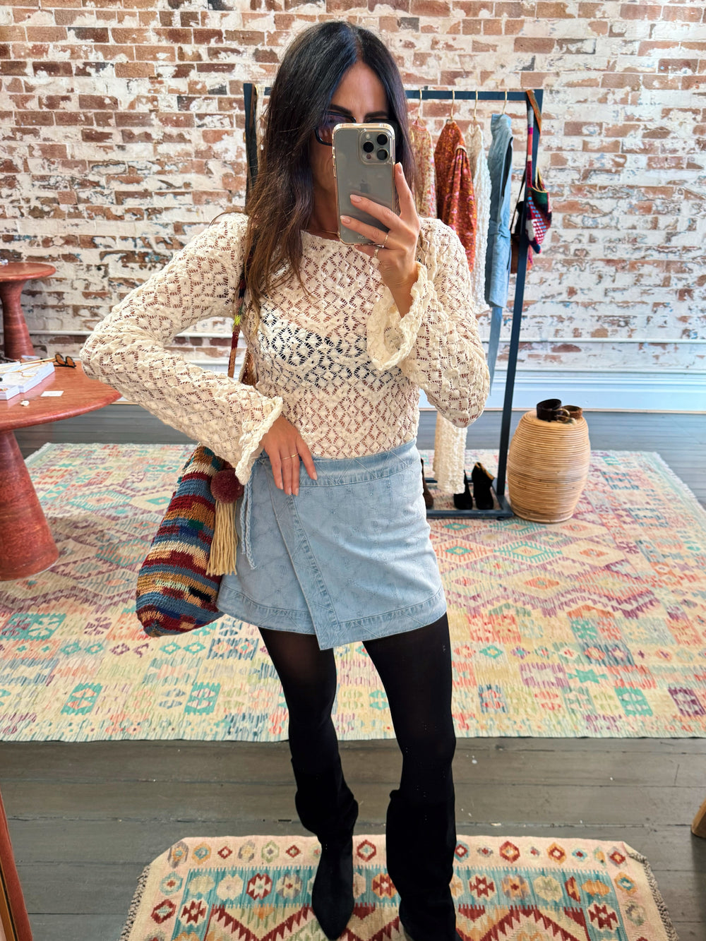 Chablis Cloque Lace Top | Boteh