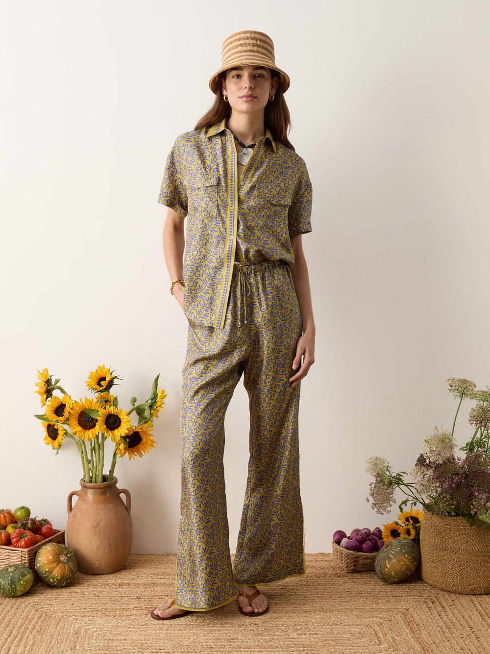 verve drawstring pant w split